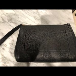 Cuyana work clutch in black
